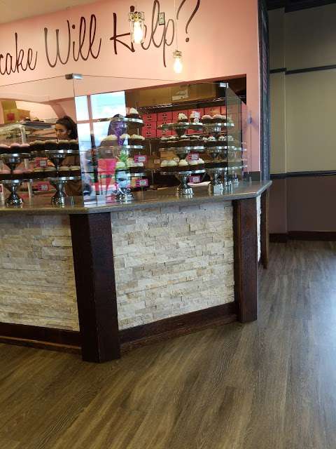 Smallcakes: A Cupcakery of Naperville